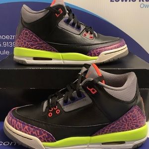 Air Jordan 3 Retro Black Atomic Red Volt Kids 5y